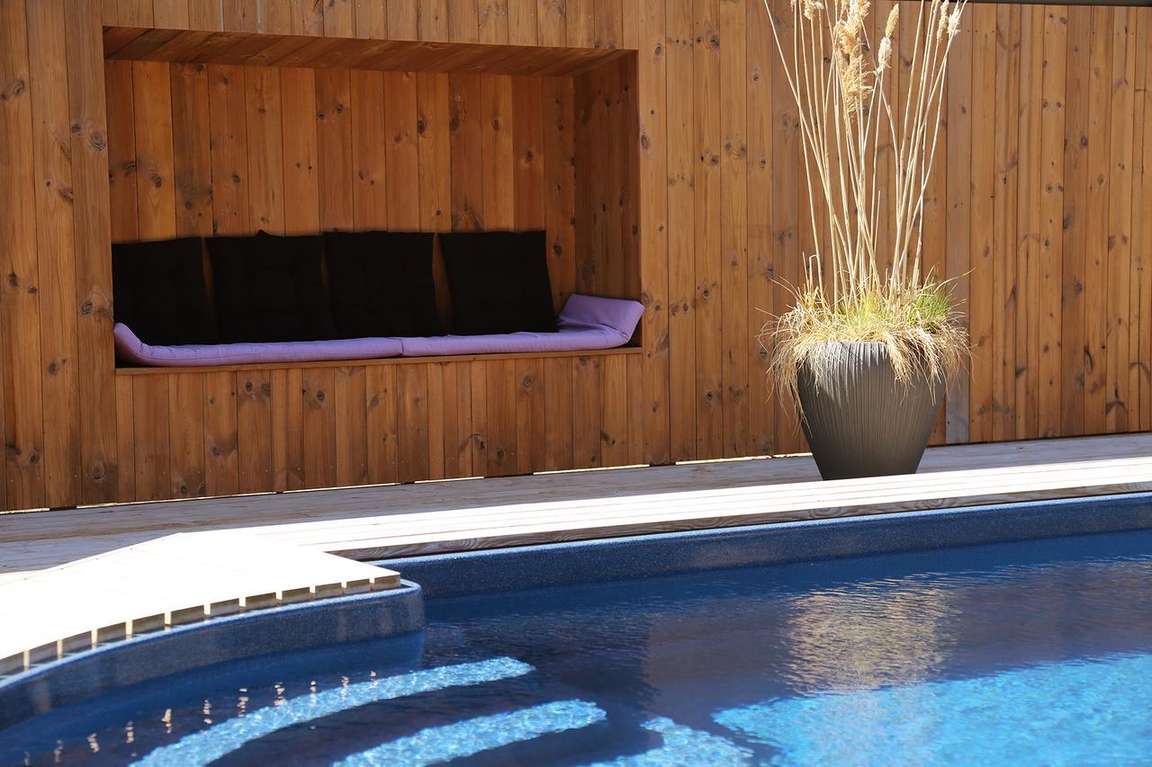 Soerwespa Nature Resort Salme Exterior foto